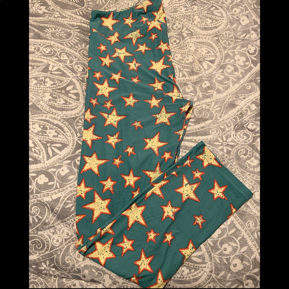 LuLaRoe Star Leggings (T&C)